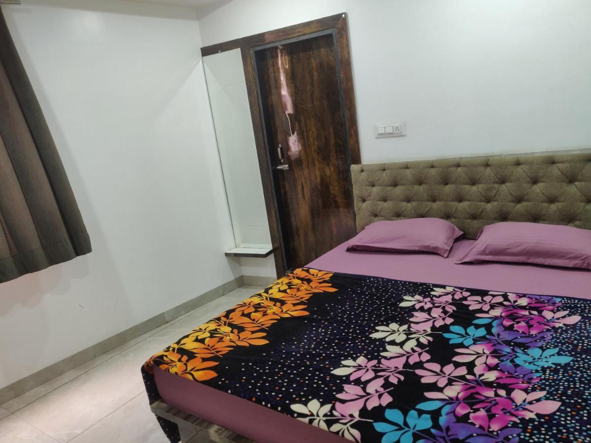 Hotel Rb Palace Indaur Kültér fotó